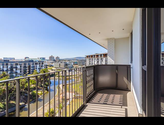 2 BEDROOM APARTMENT FOR SALE IN CENTURY CITY
